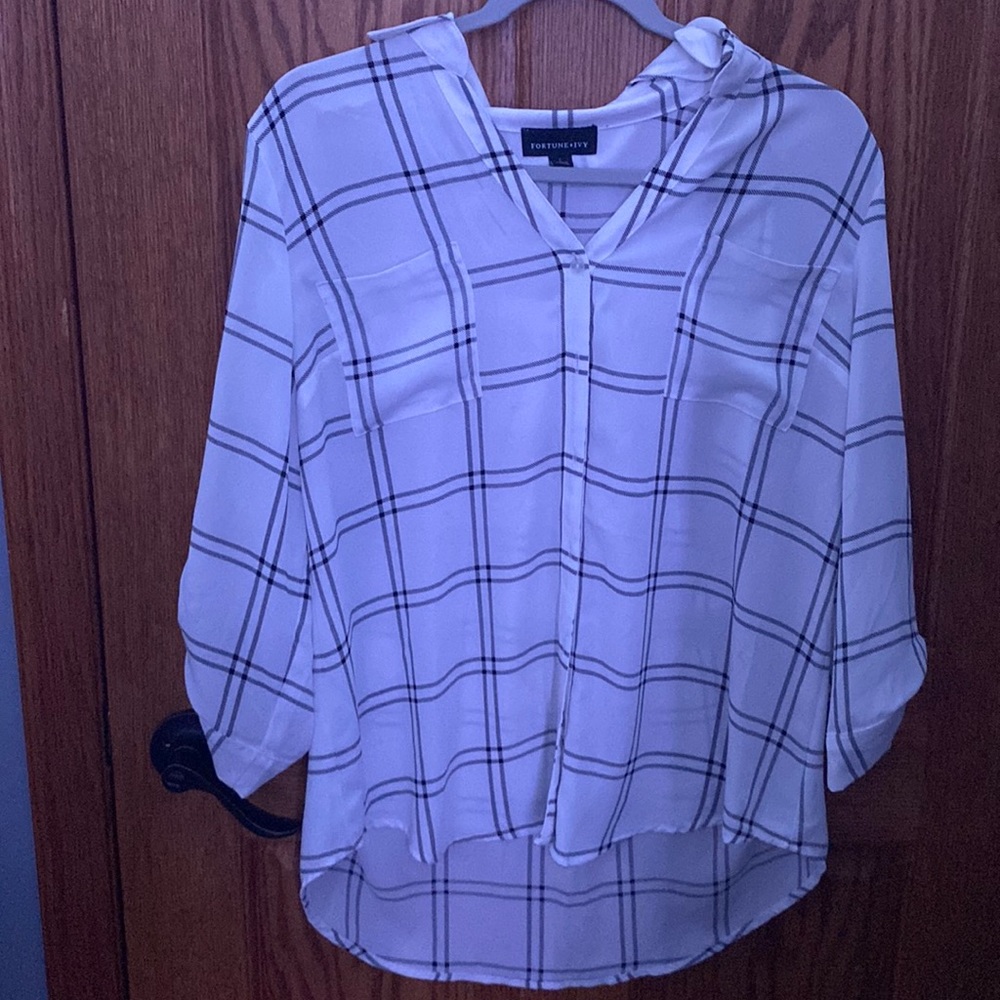 Light weight button up